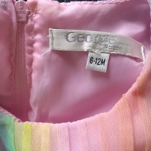 Pretty rainbow dress - Picture 2 of 2